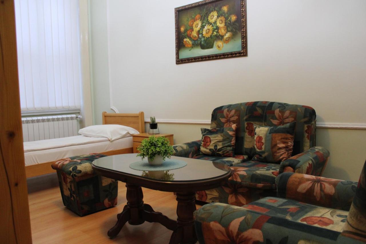 Siesta Bed & Breakfast Kikinda Dış mekan fotoğraf